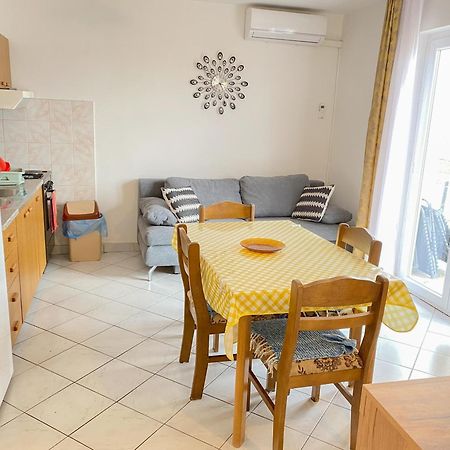 טרוגיר Apartment Nede מראה חיצוני תמונה